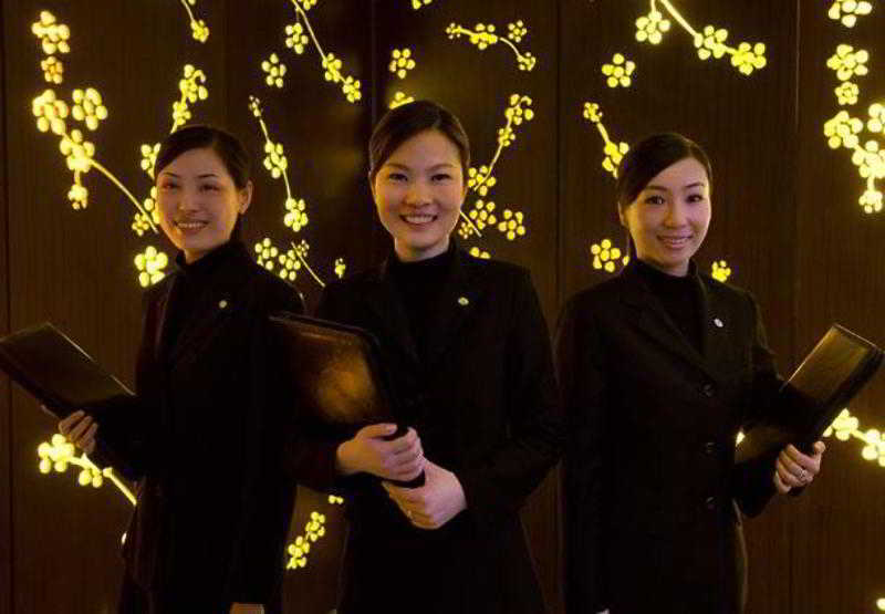 Renaissance Shanghai Zhongshan Park Hotel Экстерьер фото