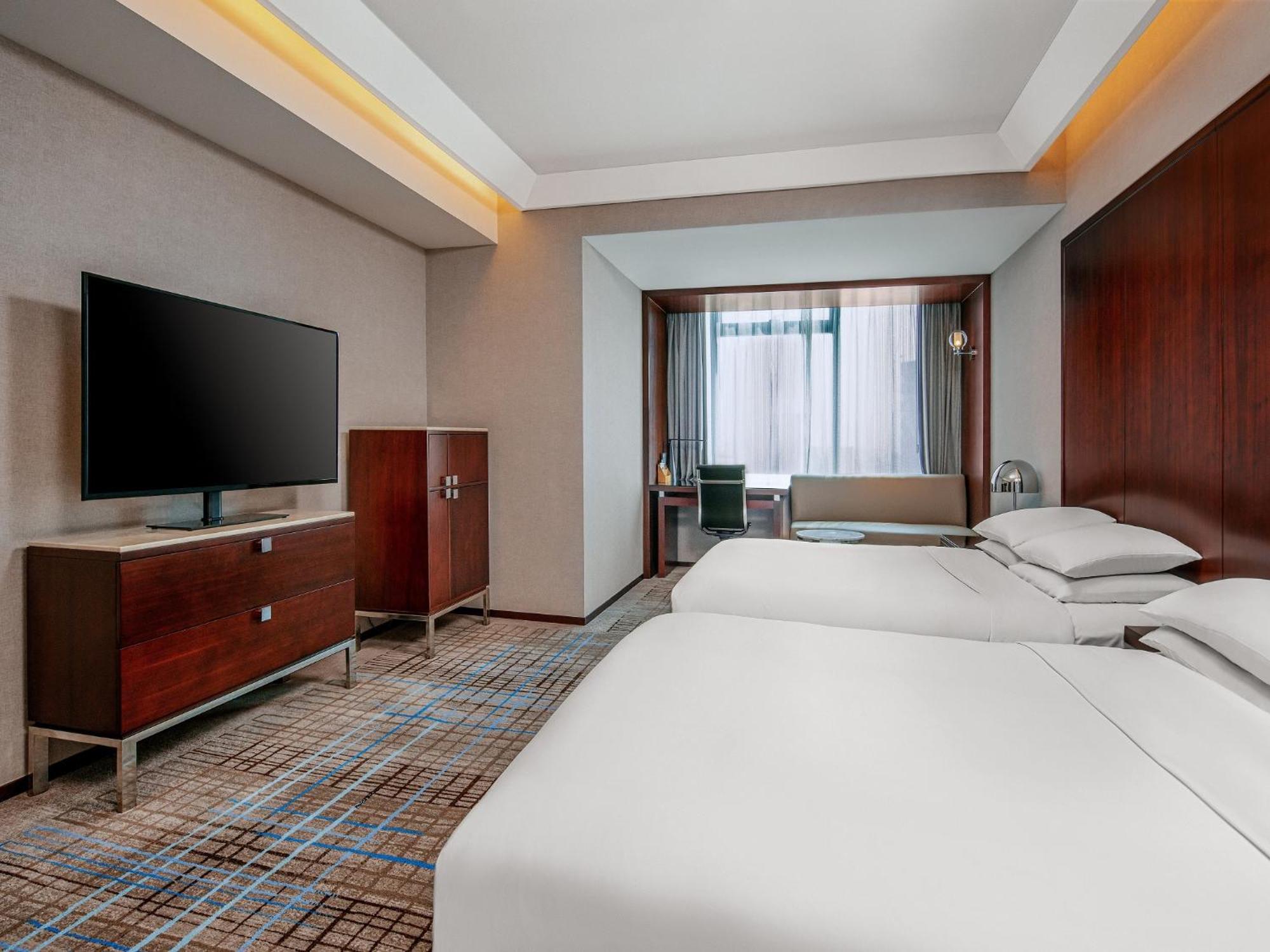 Renaissance Shanghai Zhongshan Park Hotel Экстерьер фото