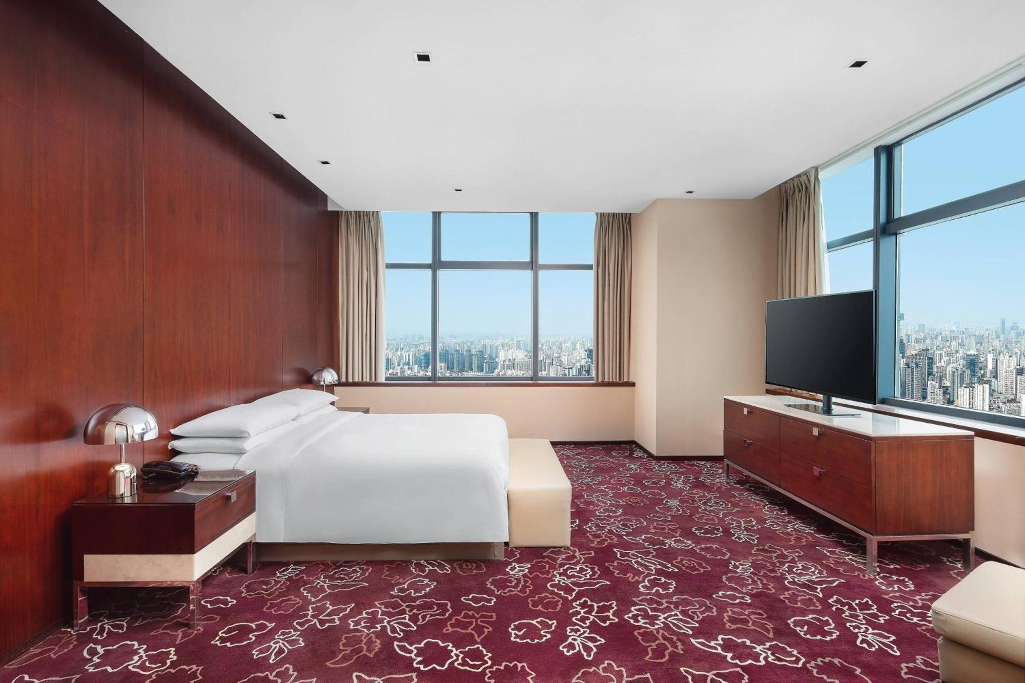 Renaissance Shanghai Zhongshan Park Hotel Экстерьер фото