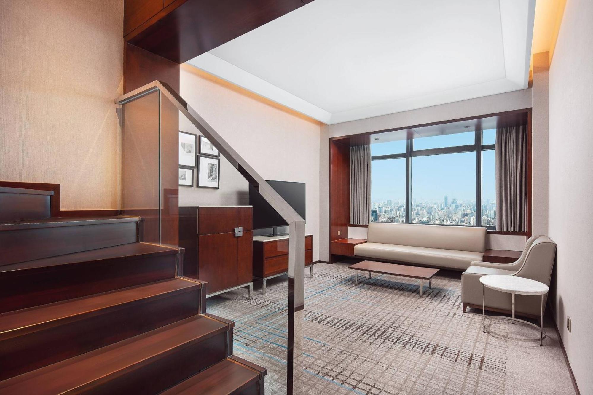 Renaissance Shanghai Zhongshan Park Hotel Экстерьер фото